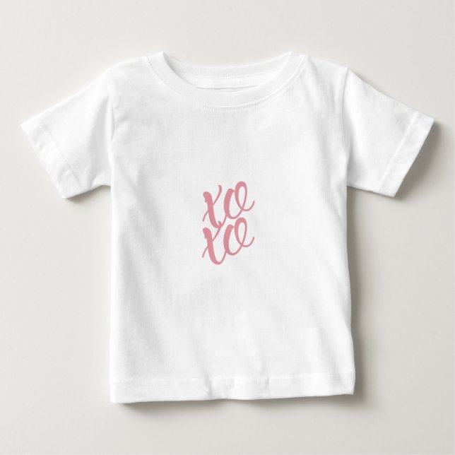 xoxo baby T-Shirt (Front)