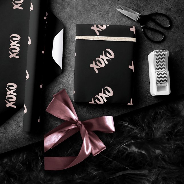 XOXO Blush Pink | Hand Lettered Brush Script Wrapping Paper (Creator Uploaded)