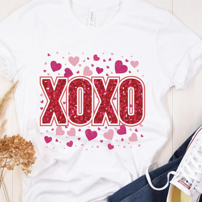 XOXO – Cute Pink Typography Valentine’s T-Shirt (Creator Uploaded)