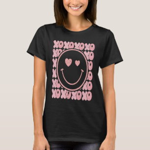 XOXO Cute Valentines Day Retro Smiling Face V Day T-Shirt