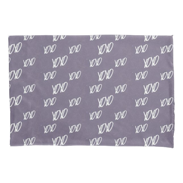 Xoxo handwriting on grey pillowcase (Front)