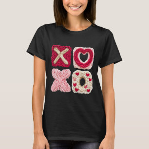 Xoxo Knitted Valentine Cute Chunky Yarn Art T-Shirt