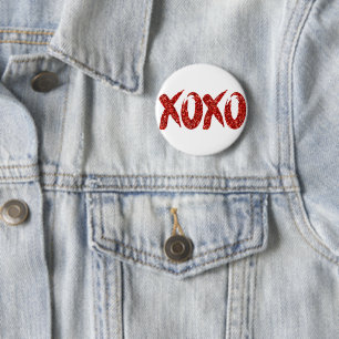 XOXO Red Glitter Glam Brushstroke Hug and Kisses 6 Cm Round Badge