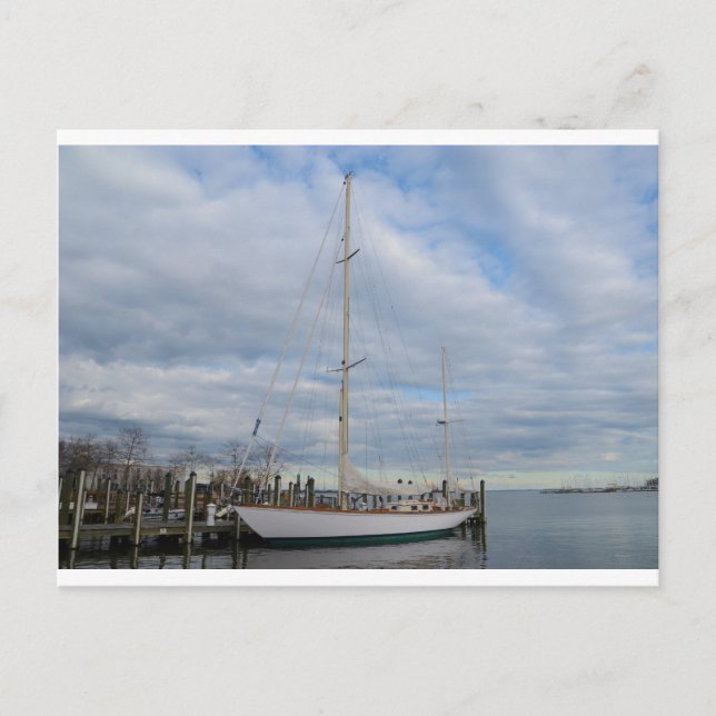 Yacht in Annapolis. Postcard (Front)