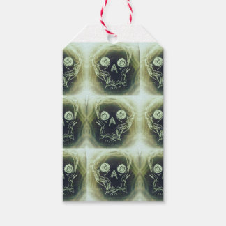 yaie Skull 666 keychain Gift Tags