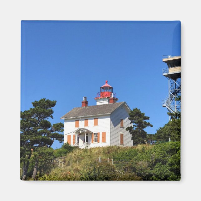 Yaquina Bay Lighthouse, Newport, Oregon Magnet (Front)