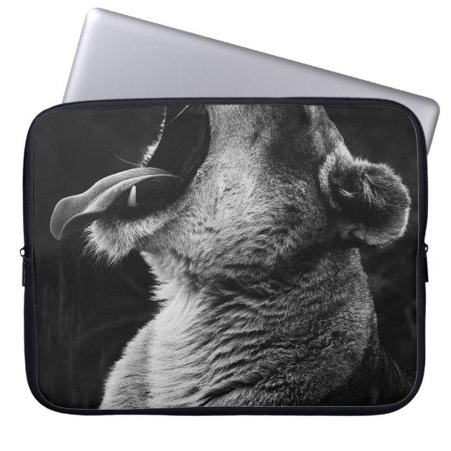 yawning lion laptop sleeve (Front)