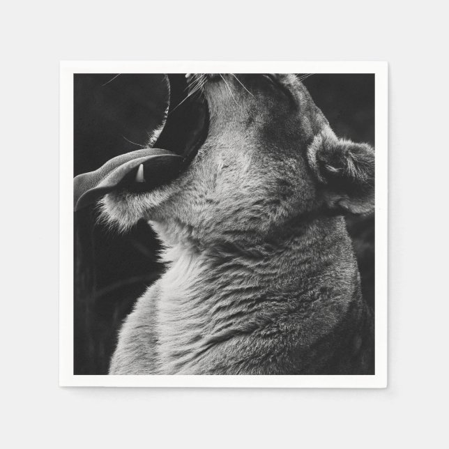 yawning lion napkin (Front)