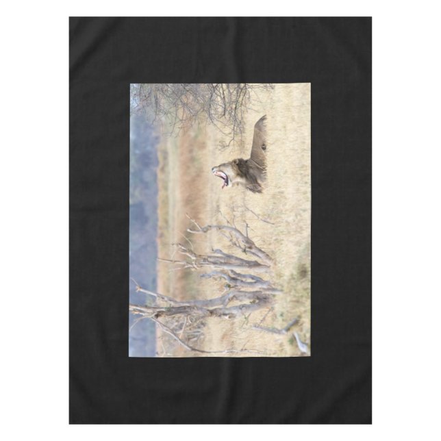 Yawning lion tablecloth (Front)
