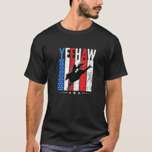 Yeehaw This Ain´T My First Rodeo American Flag Cow T-Shirt