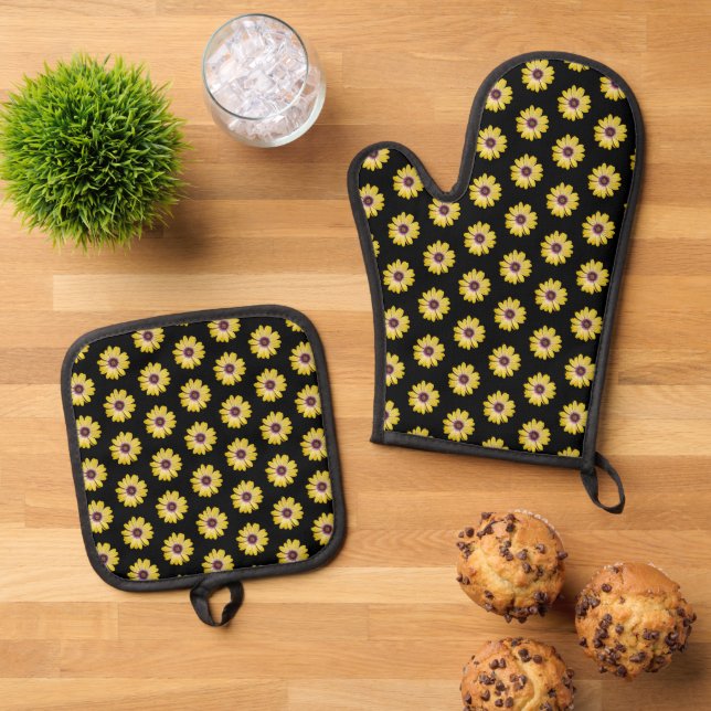 Yellow African Daisy Floral Pattern on Black Oven Mitt & Pot Holder Set (Top Down)