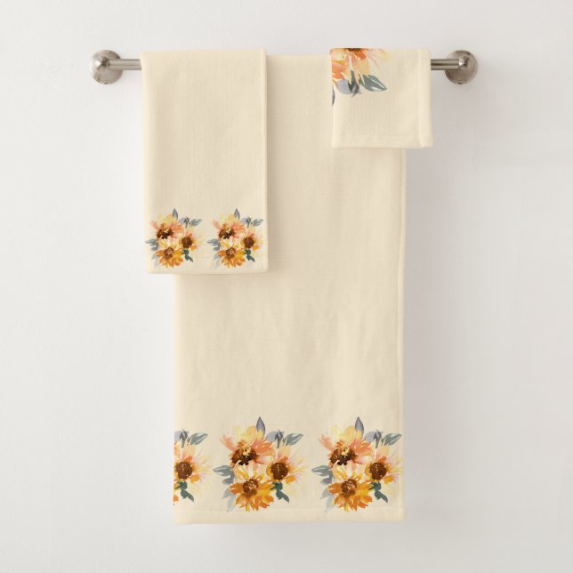 Yellow and Gold Sunflowers Pale Yellow Background Bath Towel Set (Insitu)