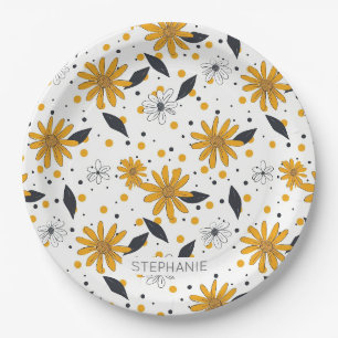 Yellow and White Daisy Pattern with Dark Leaves Paper Plate