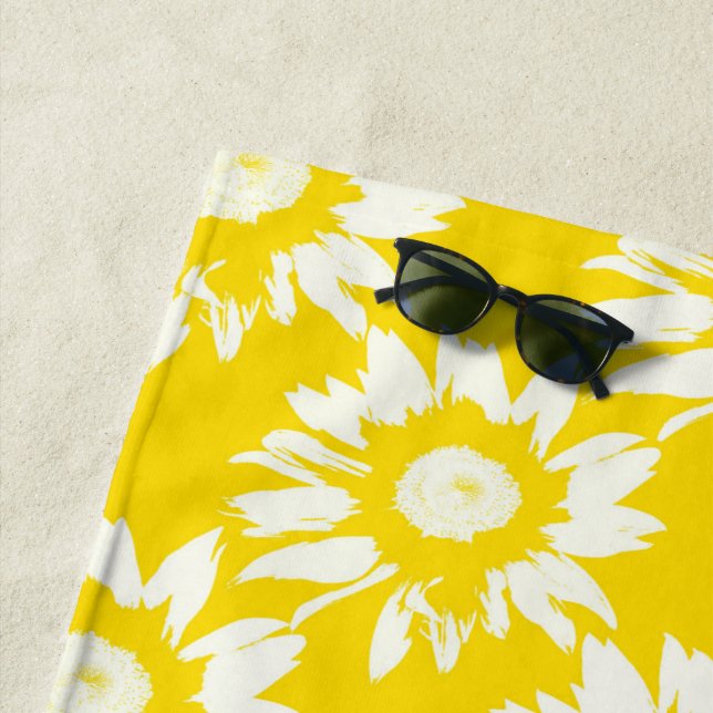 Yellow and White Sunflower Pattern Beach Towel (In Situ)