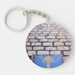 Yellow arrow key ring