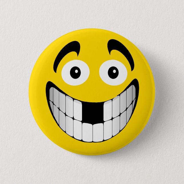 Yellow Big Grin with Missing Teeth 6 Cm Round Badge (Front)