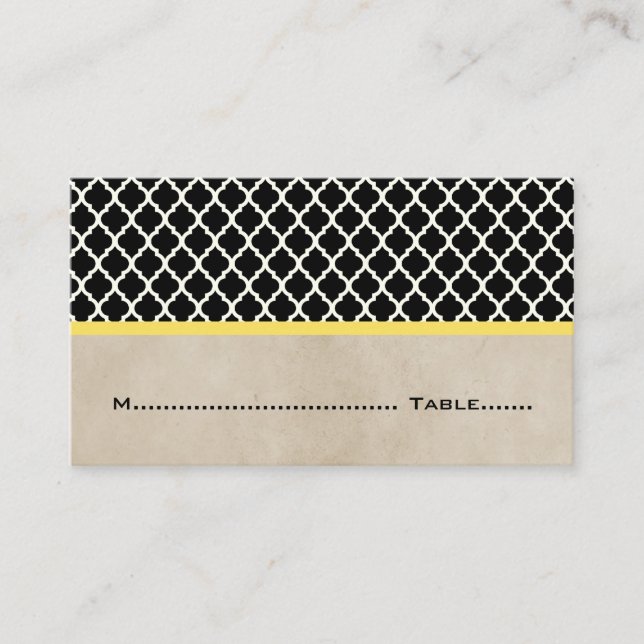 Yellow Chic Quatrefoil Place Cards (Front)
