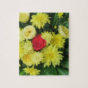 yellow,colourful+ flowers, garden+ gnome, jigsaw puzzle
