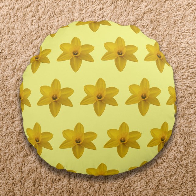 Yellow Daffodil Flower Seamless Pattern on Round Cushion (Yellow Daffodil flower seamless pattern on round throw pillow)