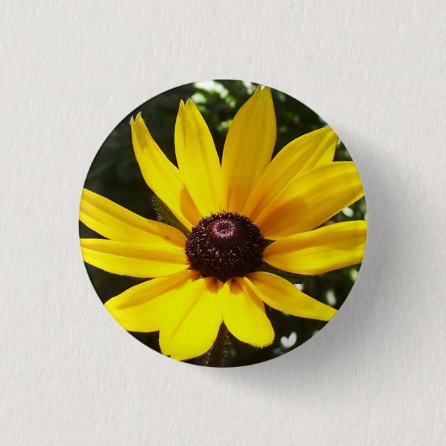 Yellow Daisy Pin (Front)
