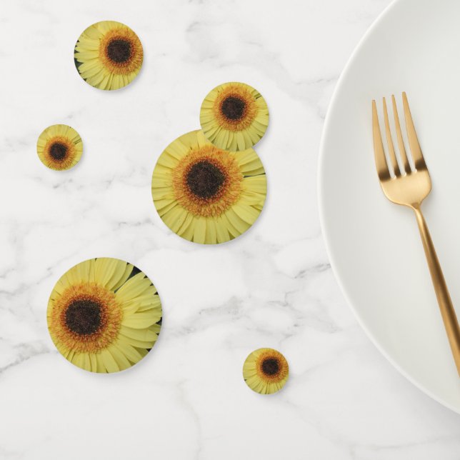 Yellow Daisy Table Confetti (Group)