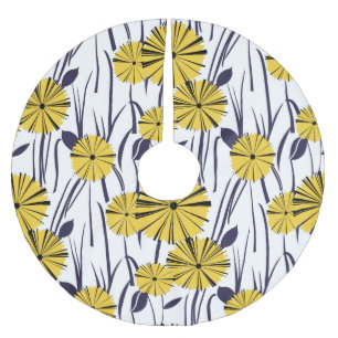 Yellow flowers brushed polyester tree skirt