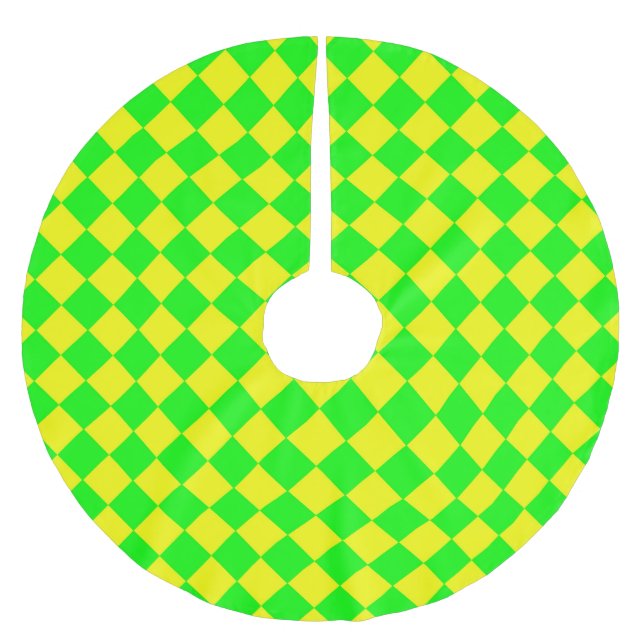Yellow Green Chequered Diamond Pattern Brushed Polyester Tree Skirt (Front)