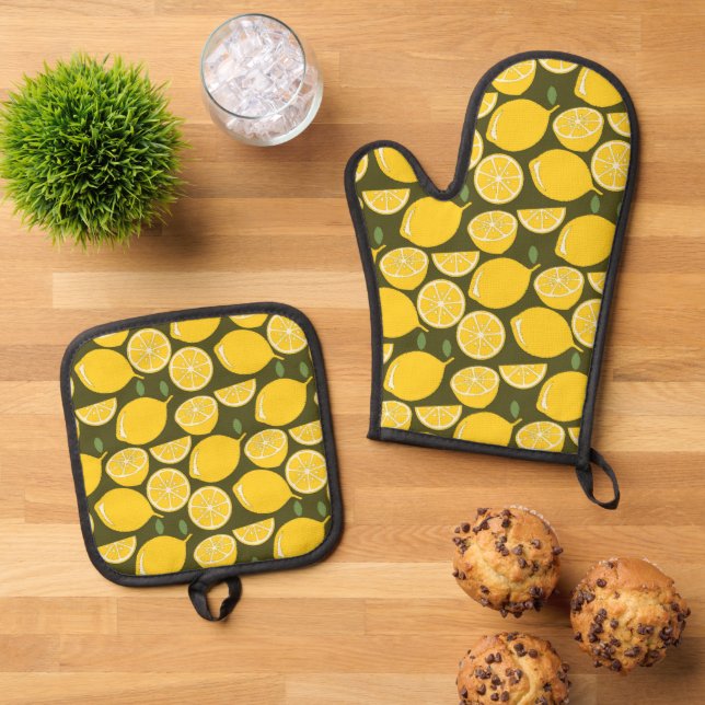 Yellow Lemons & Olive Green Pattern: Modern Citrus Oven Mitt & Pot Holder Set (Top Down)