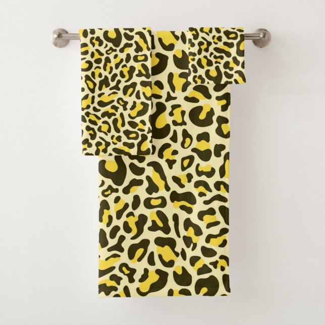 Yellow Leopard Print Retro Classic Trendy Bath Towel Set (Insitu)