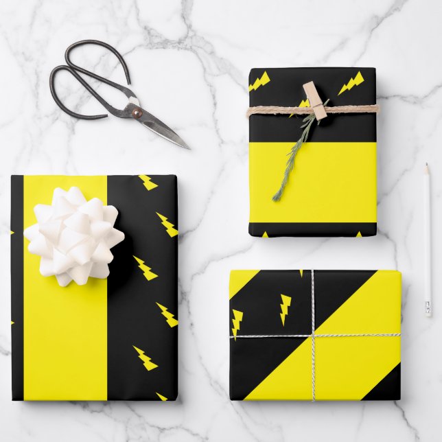 Yellow lightning bolts pattern wrapping paper sheet (Front)