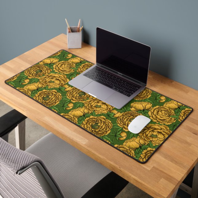 Yellow peony bouquet desk mat (Office 2)