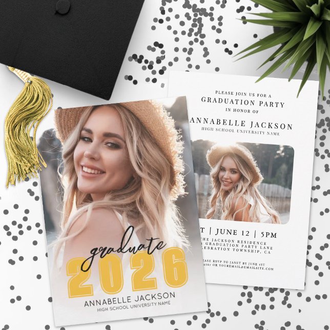 Yellow Photo Graduation Invitation (Yellow Photo Graduation Invitation)