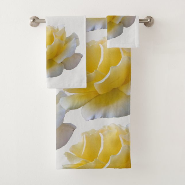 Yellow rose petals bath towel set (Insitu)