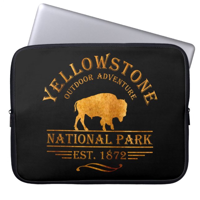 Yellowstone national park laptop sleeve (Front)