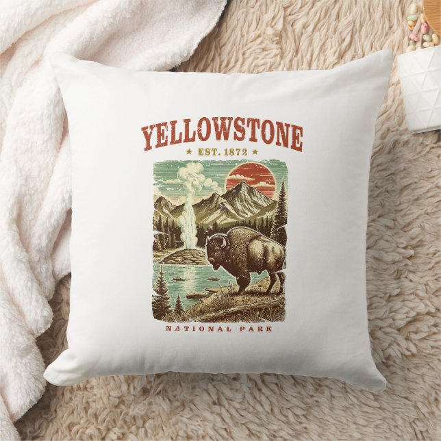 Yellowstone National Park – Mountain and Bison Cushion (Blanket)