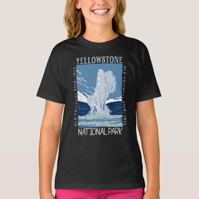 Yellowstone National Park Old Faithful Distressed  T-Shirt (Front)