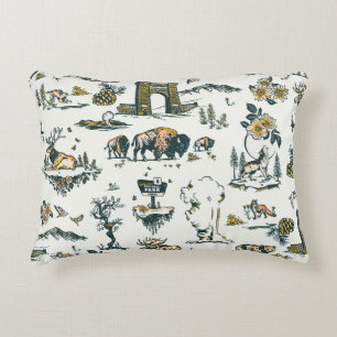 Yellowstone National Park Wildlife Pattern Decorative Cushion