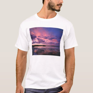 Yellowstone National Park, Wyoming. USA. T-Shirt