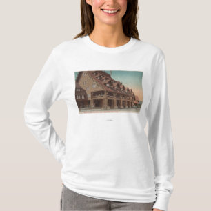 Yellowstone, WY - Entrance of Old Faithful Inn T-Shirt