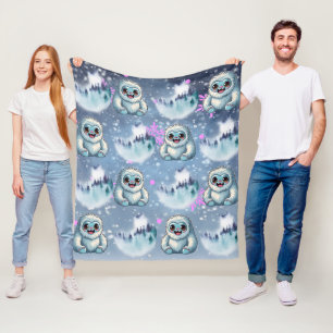 Yeti Sitting Kawaii Snowflakes Pattern Fleece Blanket