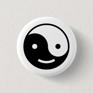 Yin and yang emoji 3 cm round badge
