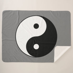 Yin and Yang Symbol (Chinese Taoist Taijitu) Sherpa Blanket