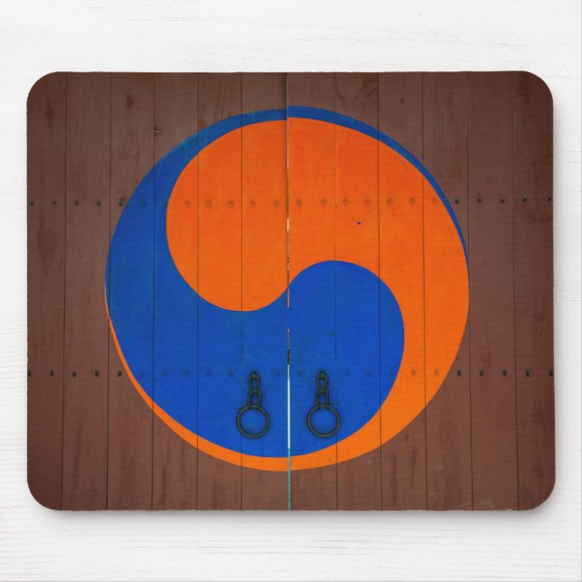 Yin and Yang symbol, South Korea Mouse Pad (Front)