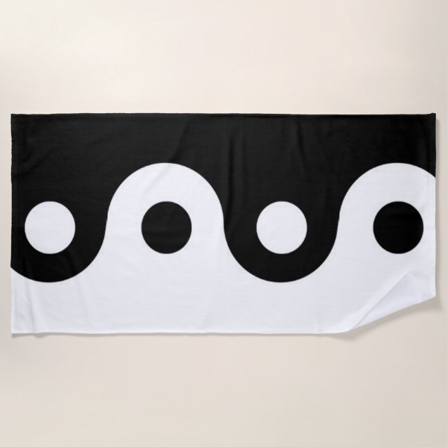 Yin yang  beach towel (Front)