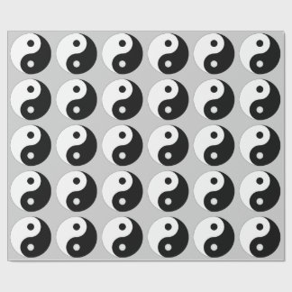 YIN YANG BLACK AND WHITE PATTERN WRAPPING PAPER
