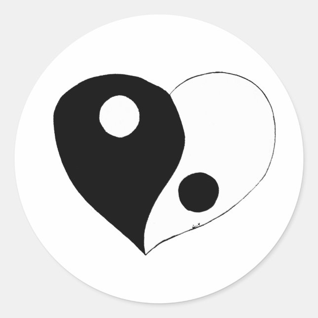 Yin Yang Heart (B/W) Classic Round Sticker (Front)
