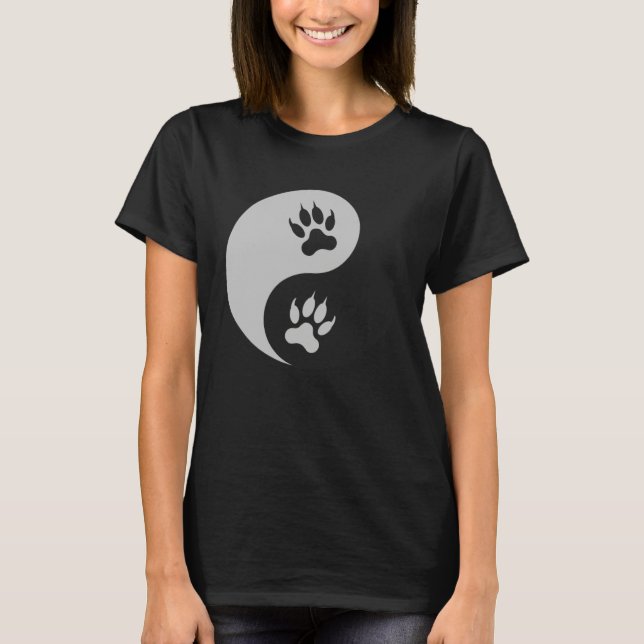 Yin Yang Lion Paw  Lion  Predatory Cat  Africa T-Shirt (Front)
