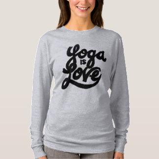 yoga is love T-Shirt