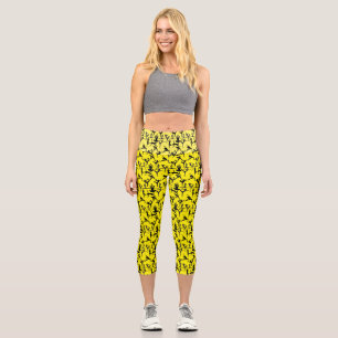 Yoga pose pattern 01.wx4.Yellow GB Capri Leggings