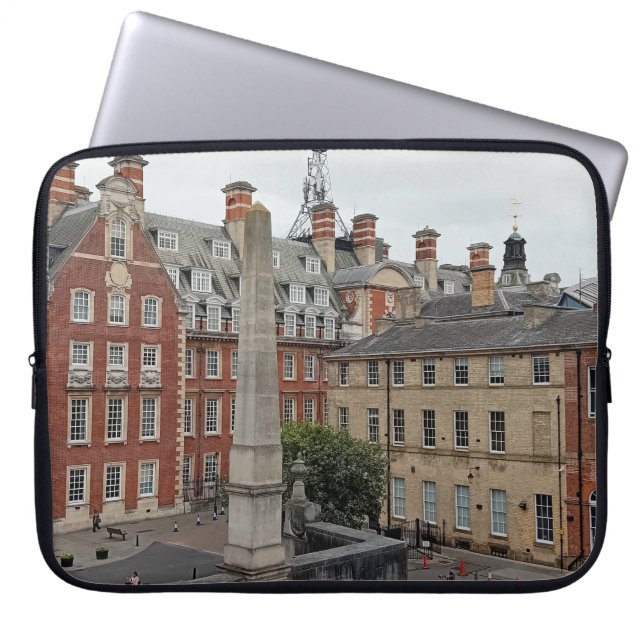 York buildings laptop sleeve (Front)